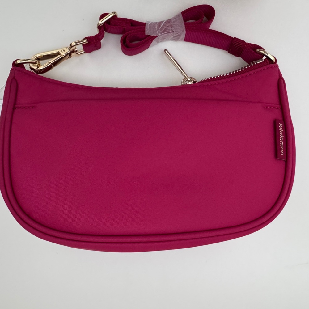 🌸Lululemon City Essentials Mini Shoulder Bag 1L NWT - Picture 5 of 10